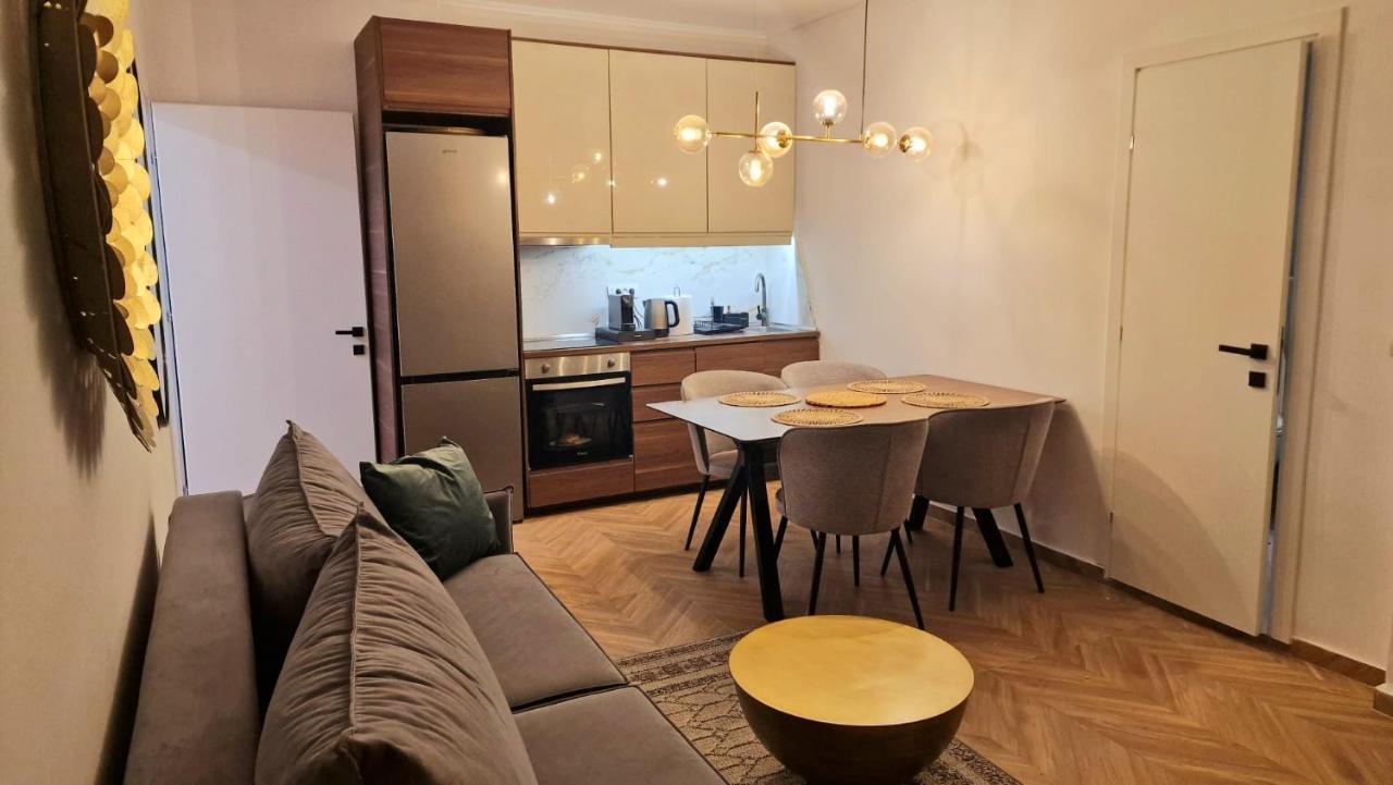 Luxury Apartments In Downtown Of Perea Peraía Exterior foto